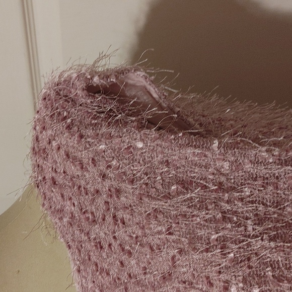 🛳️ Isle Top - Picture 5 of 16